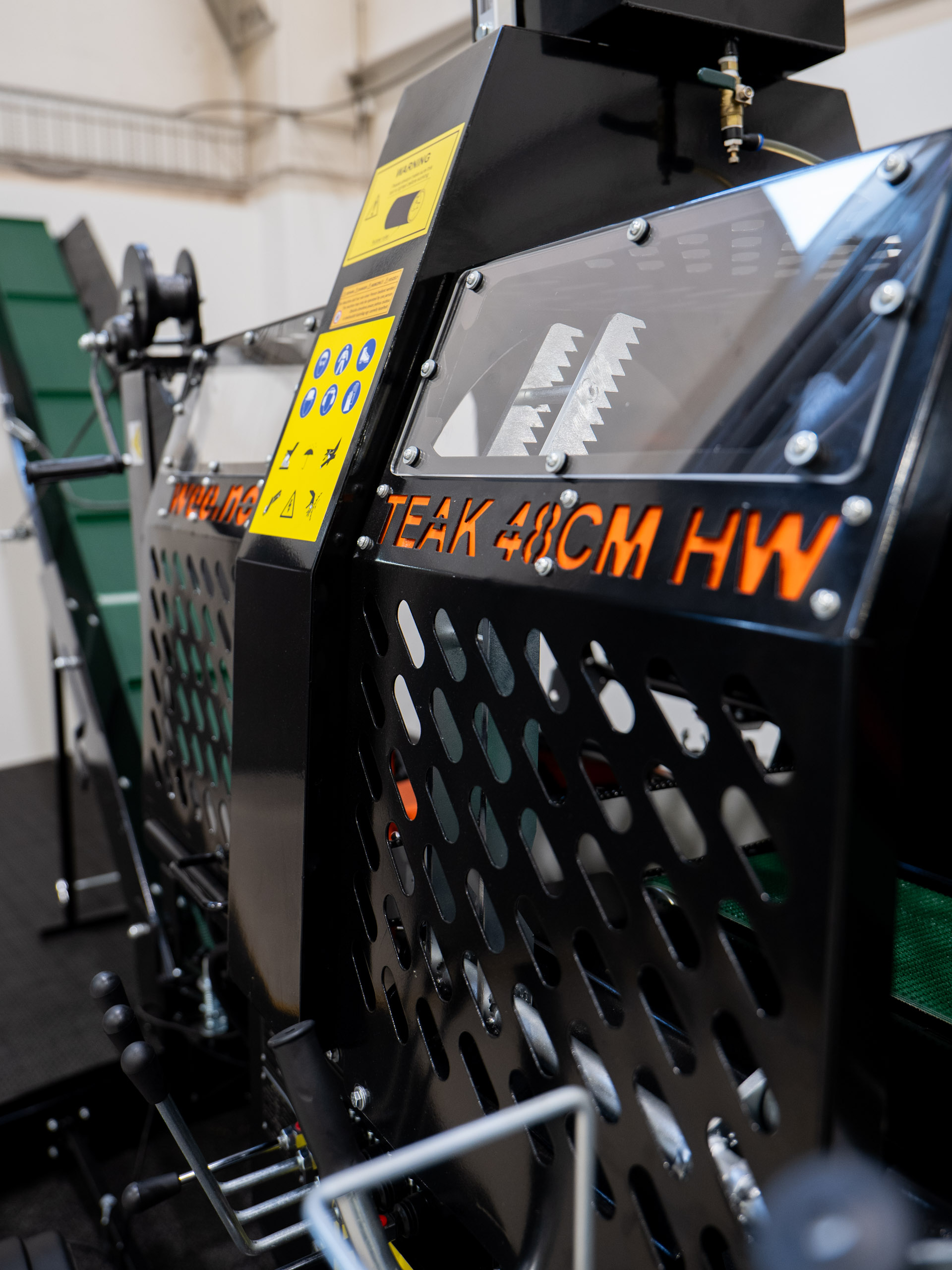 Teak XL Pro HW – motor Briggs and Stratton